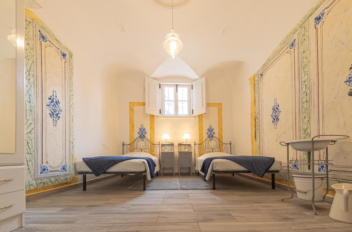 Pateo Dos Oliveira - Casa Dos Senhores เอโวรา ภายนอก รูปภาพ